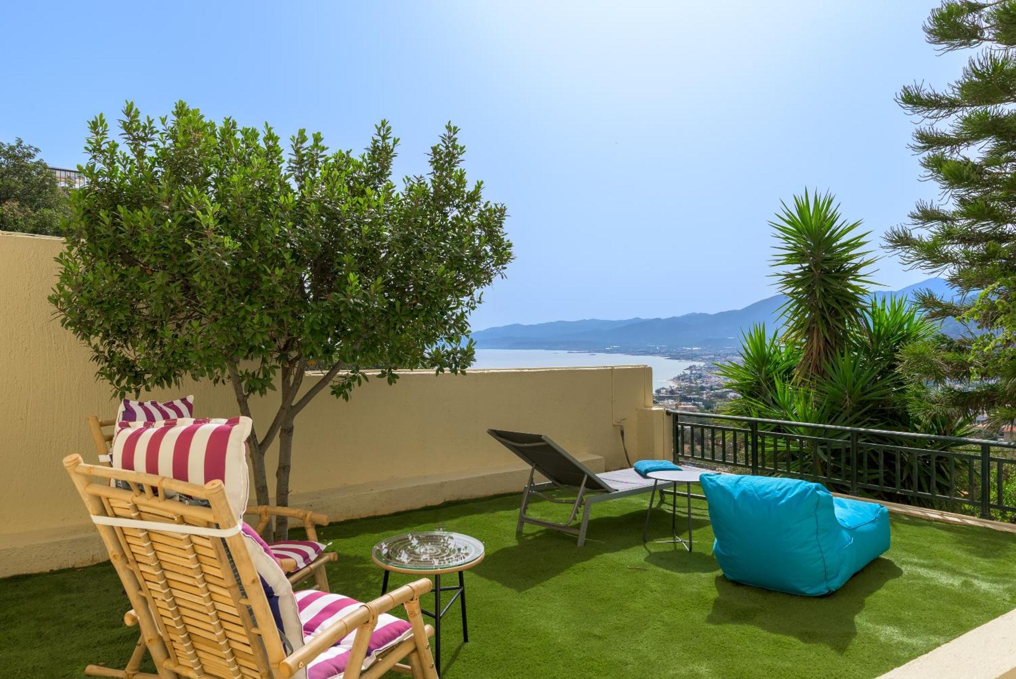 Blue Horizon Apartments Stalís Luaran gambar
