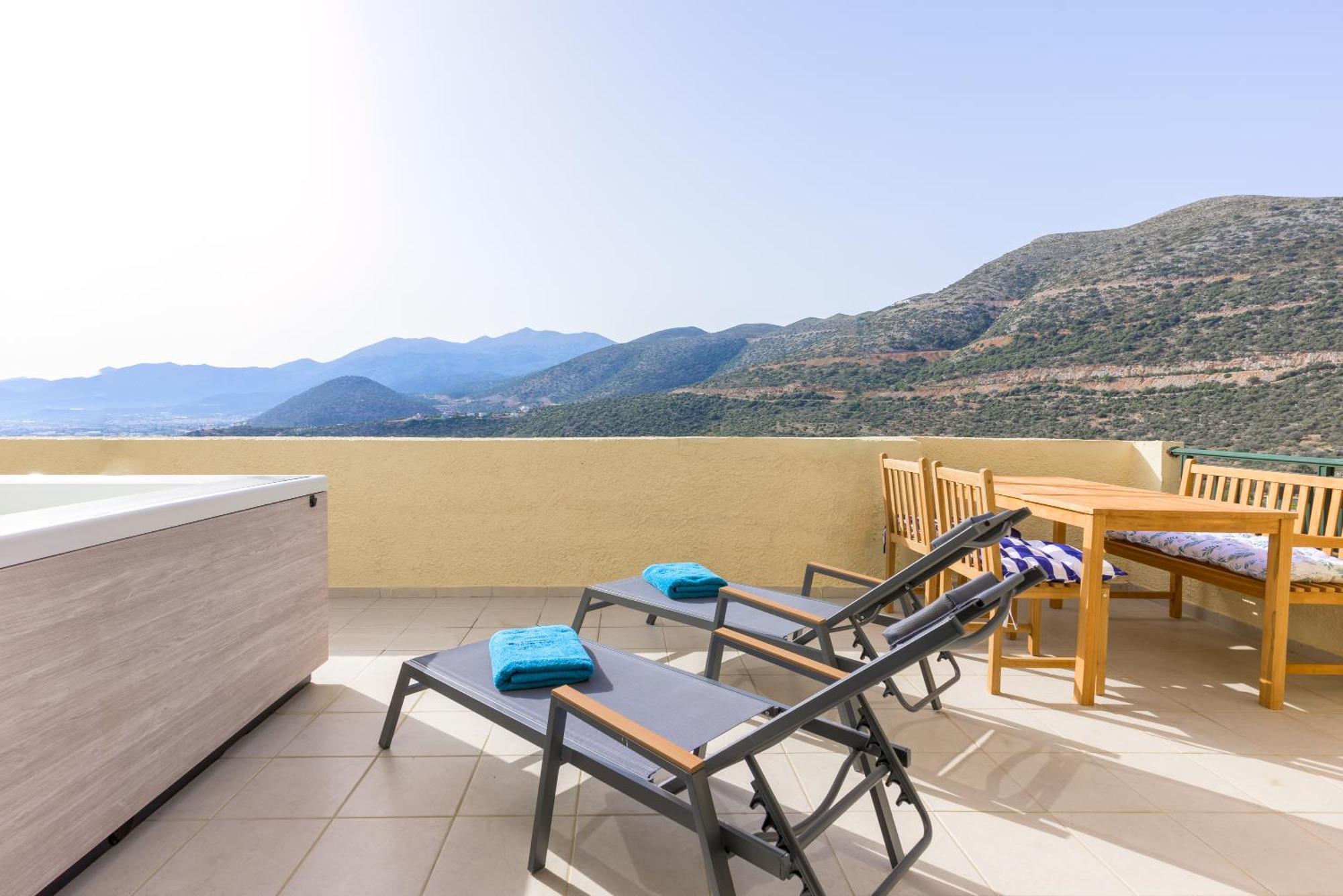 Blue Horizon Apartments Stalís Luaran gambar