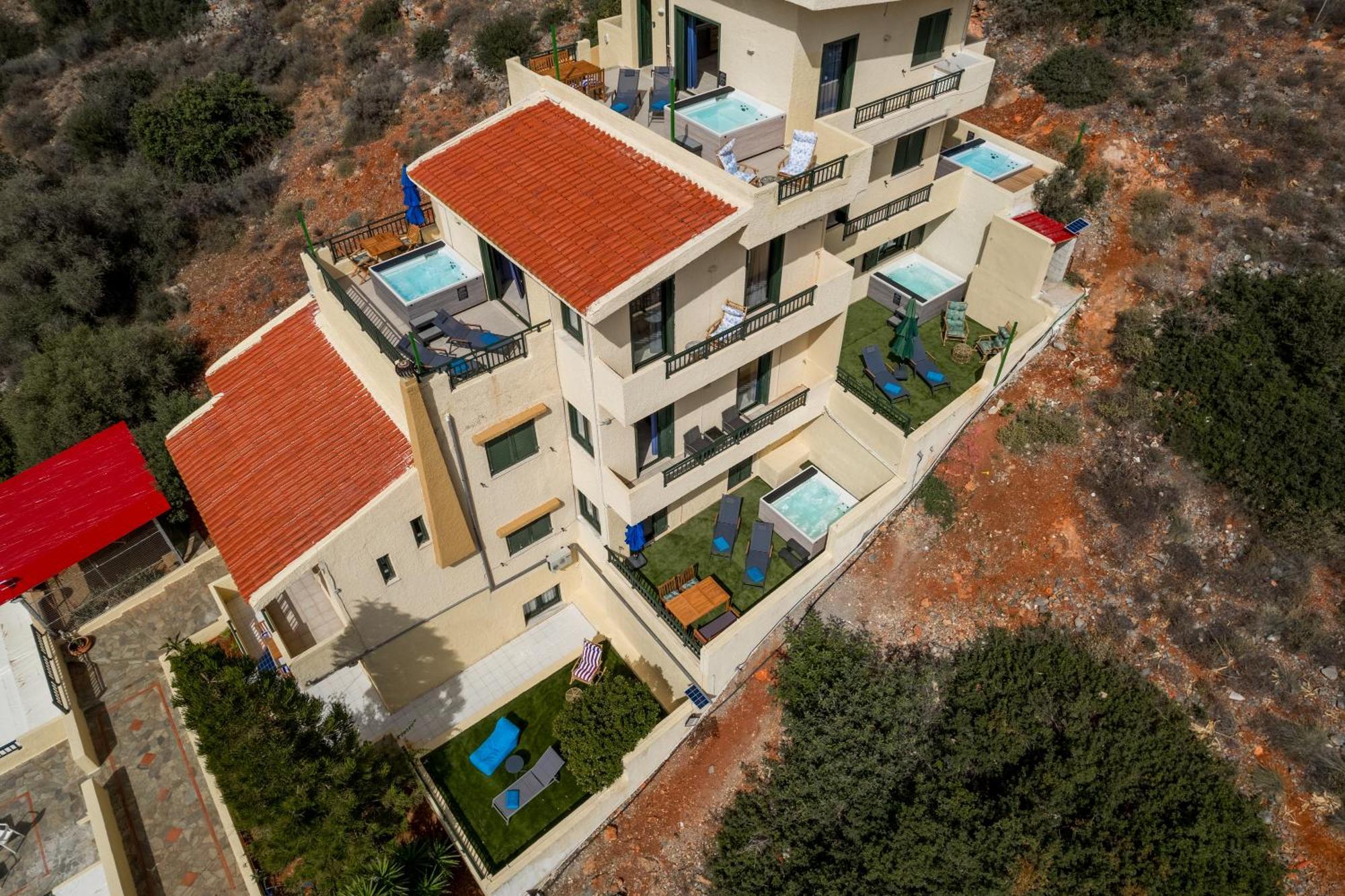 Blue Horizon Apartments Stalís Luaran gambar